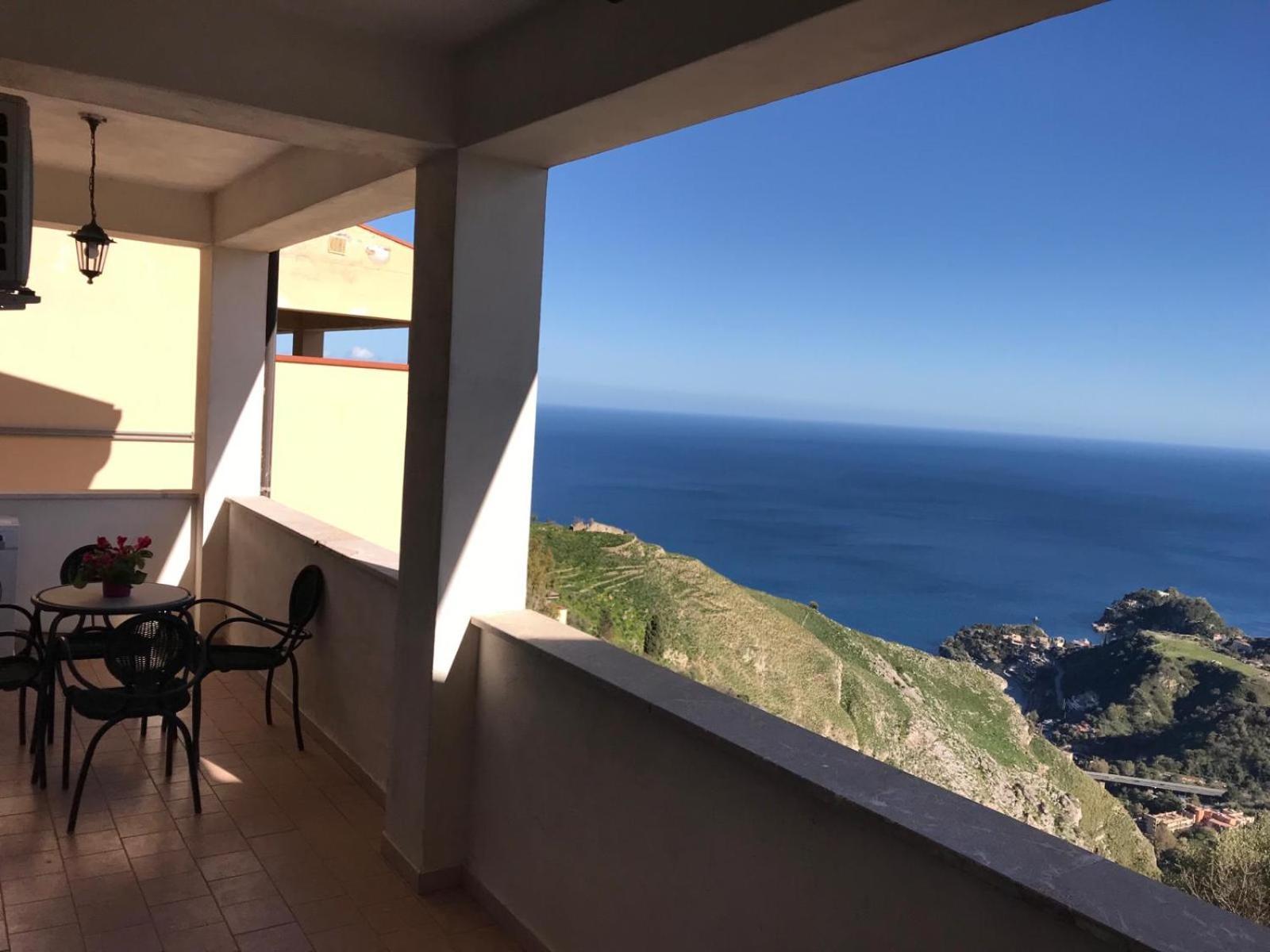 Casa Rex Apartment Castelmola Luaran gambar